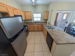 Photo #6: 2582122 Listing 