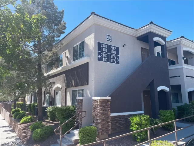 MLS: 2582134 Condo For Sale