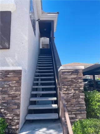 Photo #1: 2582134 Listing