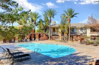 Photo #2: 2582201 Listing 