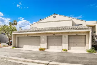 Photo #2: 2582319 Listing 