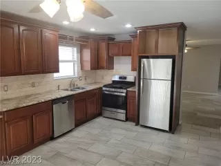 Photo #1: 2582320 Listing 