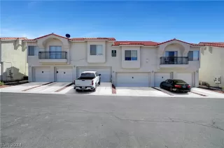 Photo #1: 2582343 Listing 