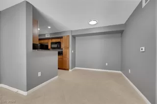 Photo #4: 2582389 Listing 