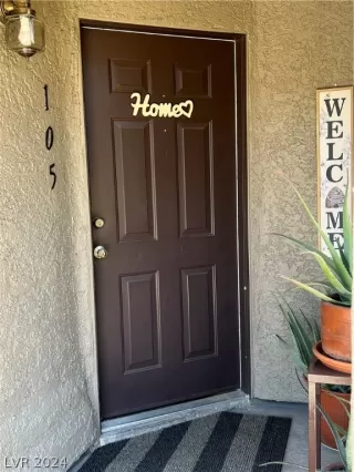 Photo #1: 2582409 Listing