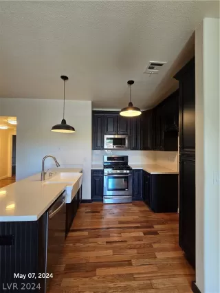 Photo #3: 2582414 Listing 