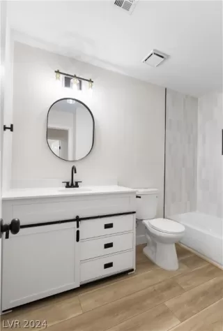 Photo #6: 2582420 Listing