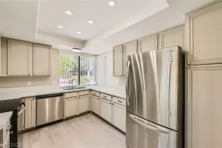 Photo #4: 2582451 Listing 