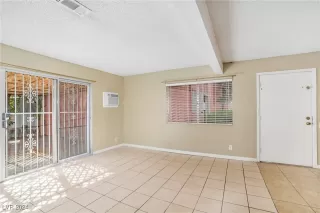 Photo #6: 2582457 Listing 