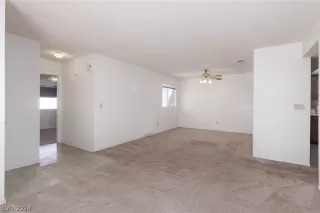 Photo #2: 2582463 Listing