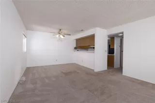 Photo #3: 2582463 Listing