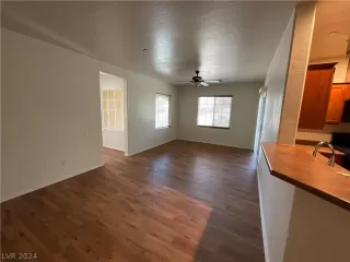 Photo #1: 2582498 Listing 