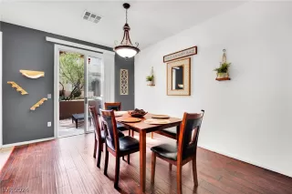 Photo #3: 2582500 Listing