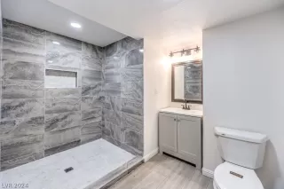 Photo #2: 2582518 Listing