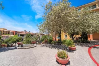 Photo #2: 2582579 Listing 