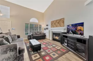 Photo #5: 2582580 Listing 