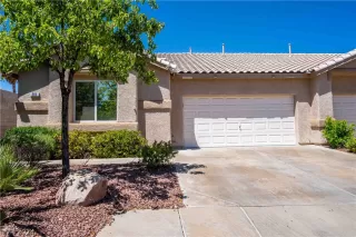 Photo #1: 2582590 Listing 