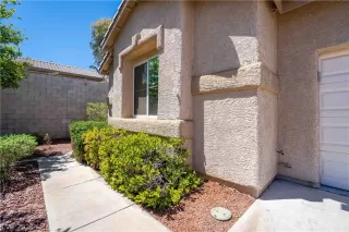 Photo #3: 2582590 Listing 