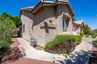 Photo #4: 2582590 Listing 