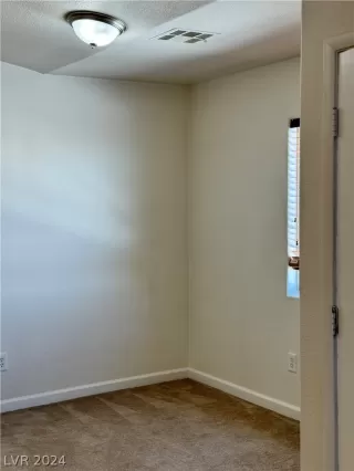 Photo #4: 2582592 Listing 