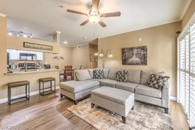 MLS: 2582674 Condo For Sale