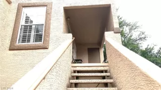 Photo #2: 2582695 Listing 