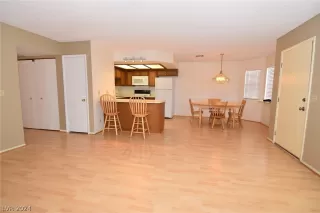 Photo #3: 2582697 Listing 