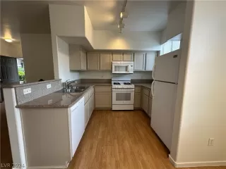 Photo #6: 2582740 Listing 