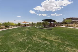 Photo #6: 2582758 Listing 