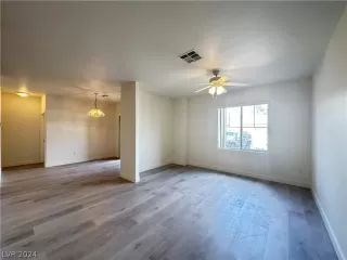 Photo #2: 2582844 Listing 