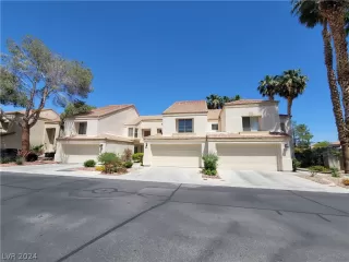 Photo #1: 2582875 Listing 