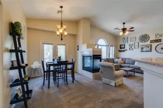 Photo #2: 2582878 Listing