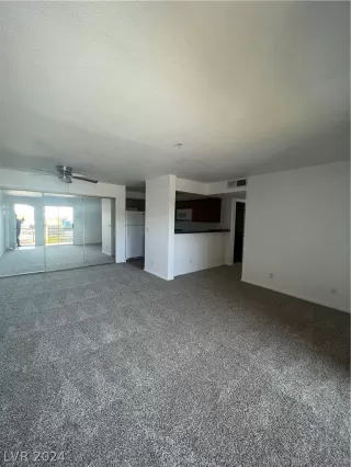 Photo #1: 2582892 Listing 