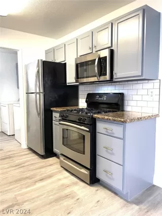 Photo #6: 2582903 Listing 