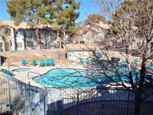 MLS: 2582907 Condo For Sale