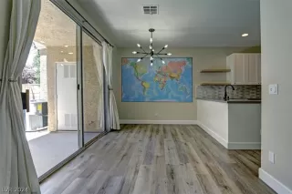 Photo #4: 2582911 Listing 