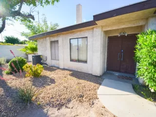 Photo #6: 2582931 Listing