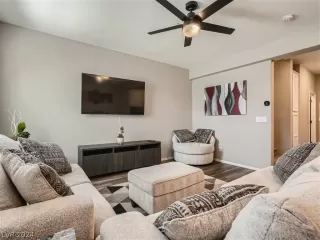 Photo #4: 2582947 Listing 