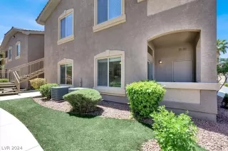 Photo #2: 2582985 Listing 