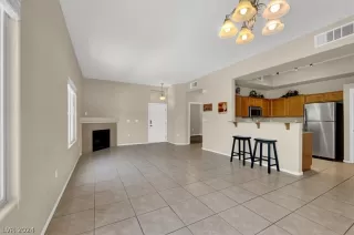 Photo #6: 2582985 Listing 