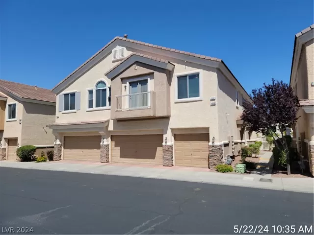 MLS: 2583026 Condo For Sale