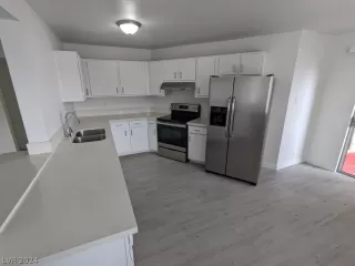 Photo #4: 2583095 Listing 