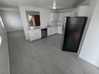 Photo #5: 2583095 Listing 