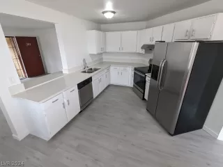 Photo #6: 2583095 Listing 