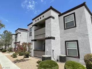 Photo #1: 2583099 Listing