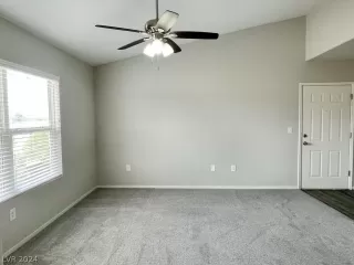 Photo #3: 2583099 Listing