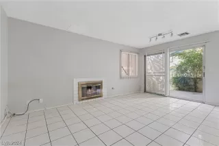 Photo #4: 2583102 Listing 