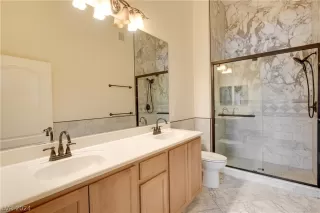 Photo #4: 2583127 Listing 