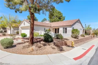 Photo #2: 2583152 Listing 