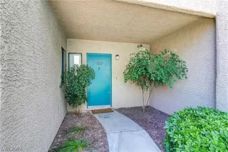 Photo #3: 2583159 Listing